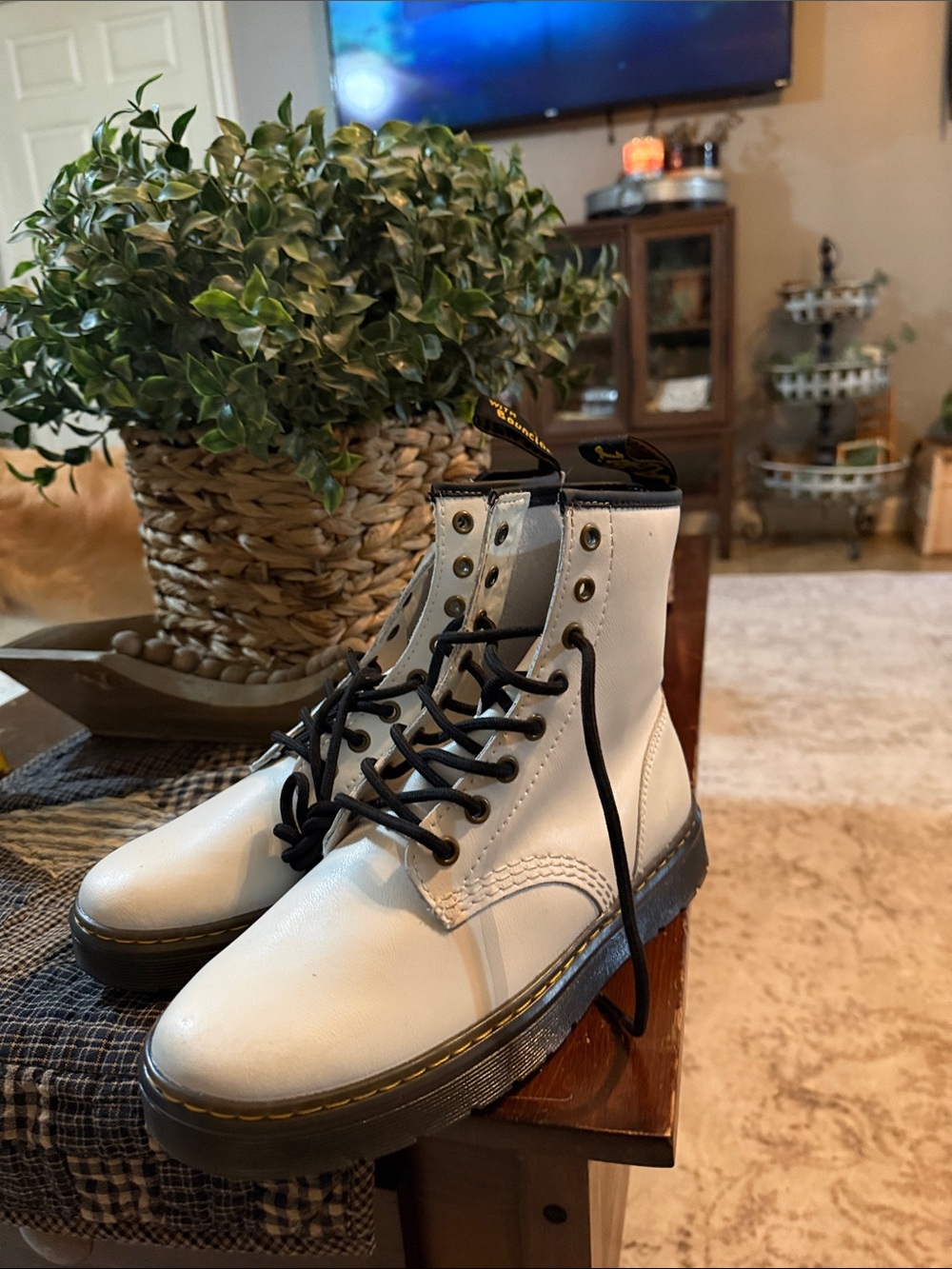 Dr. Martens White Combat